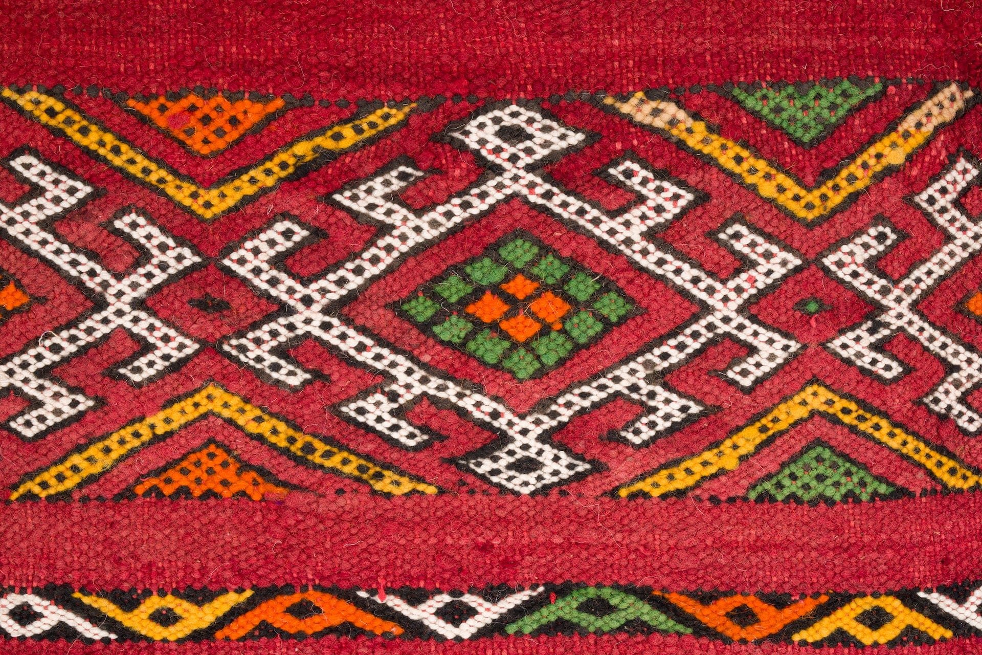 rent-moroccan-kilim-rug-884-30123638128742.jpg