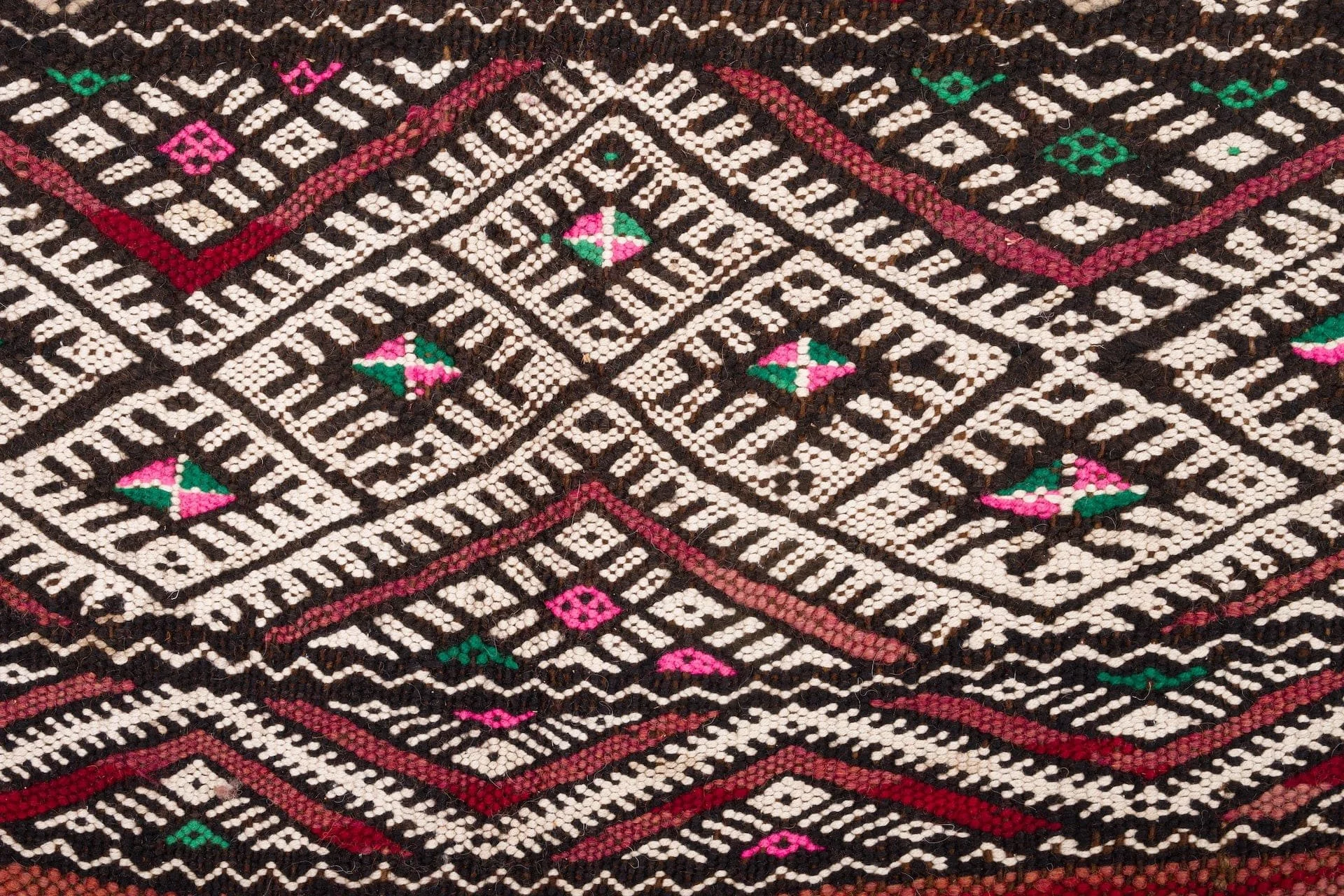 rent-moroccan-kilim-rug-890-30129136205926.jpg