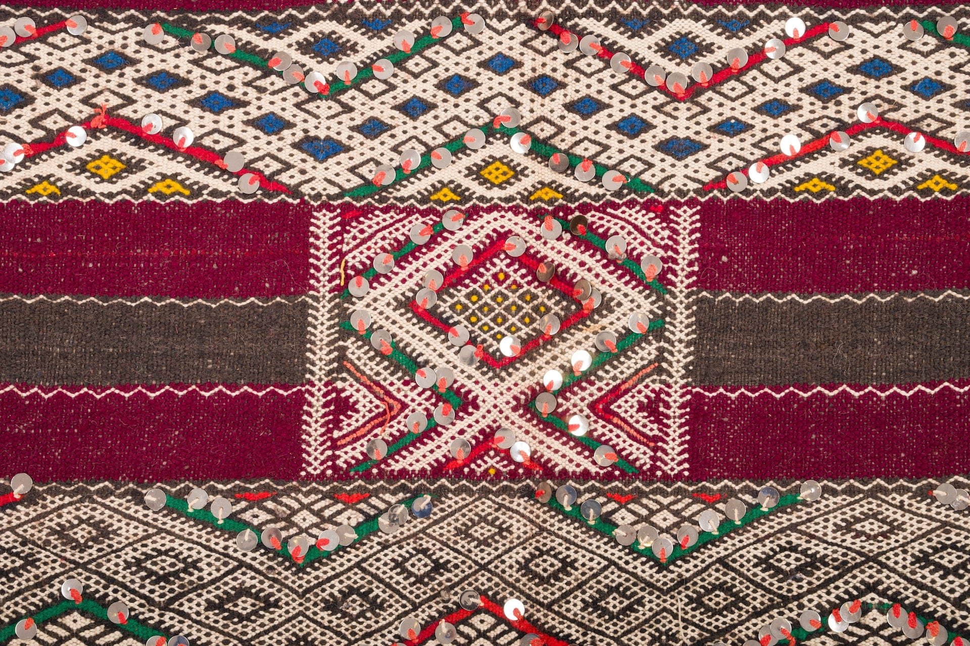 rent-moroccan-kilim-rug-896-30142137303142.jpg