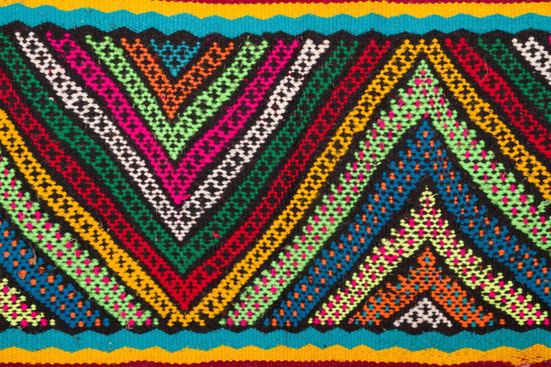 rent-moroccan-kilim-rug-908-30245335171174.jpg