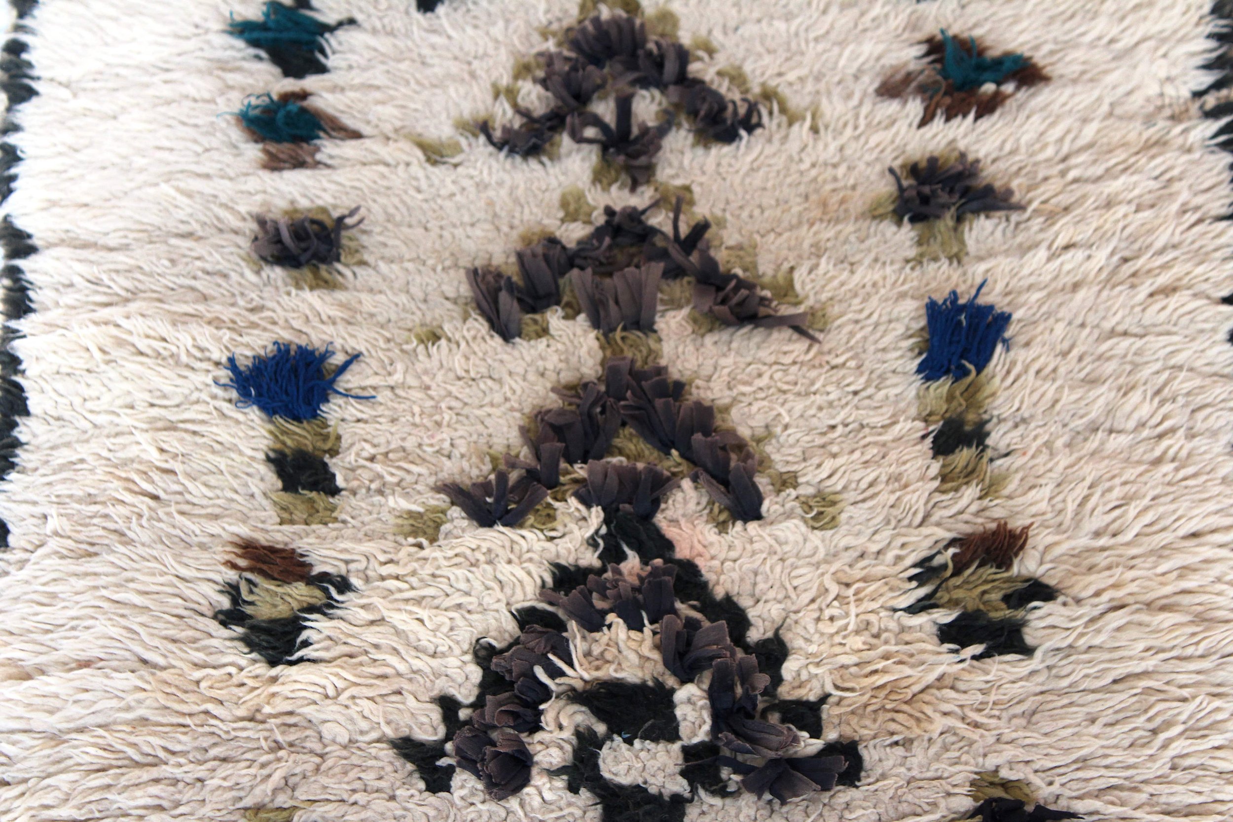 azilal-vintage-moroccan-berber-rug-15972213588070.jpg
