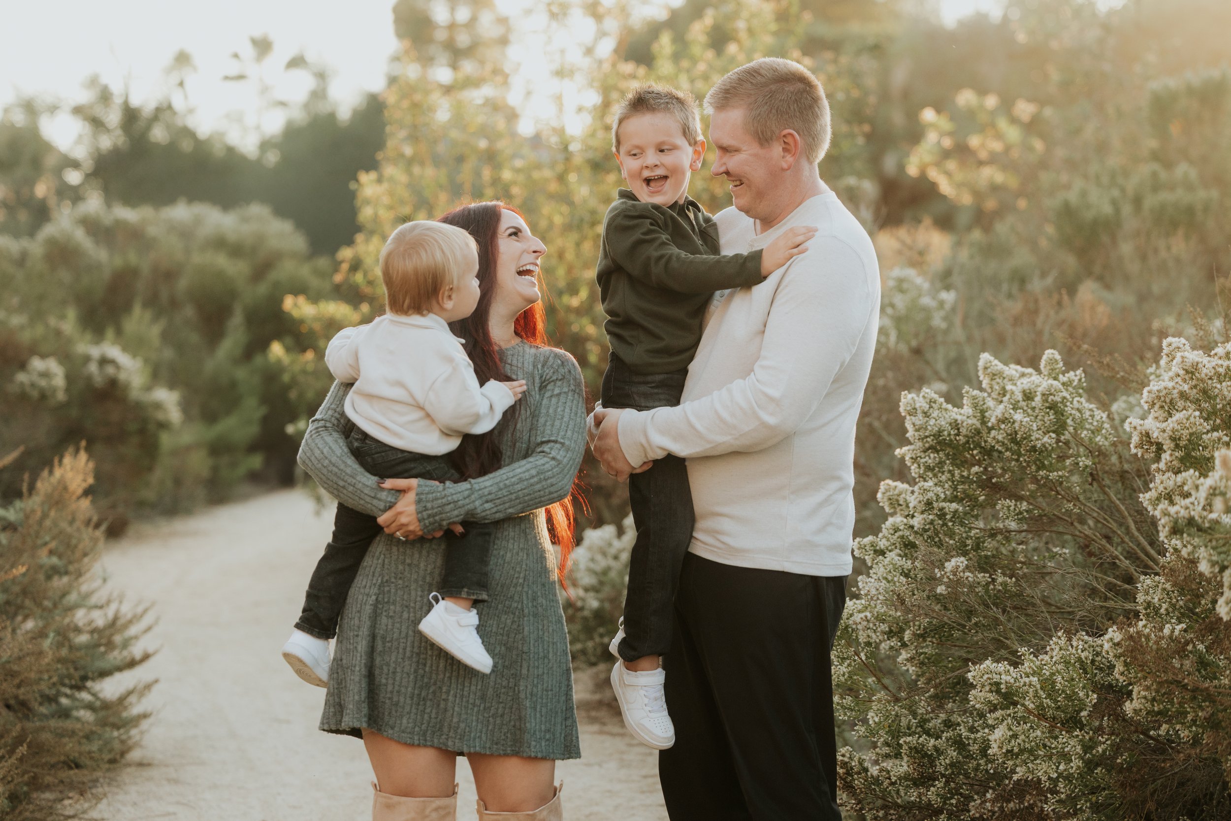 0025-SpragueFamilyMiniSession-HellmanRanchTrailhead-SealBeachCA-JasmynBPhotography.jpg
