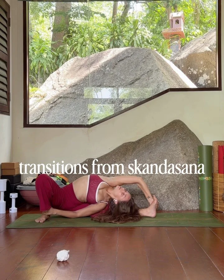 Transitions from skandasana 🌞

Skandasana > lounging lizard to the back 

Skandasana > goddess > triangle

Skandasana > easy twist > revolve 

Skandasana > pyramid > 3 legged dog > wild thing

Skandasana > lizard > epk
