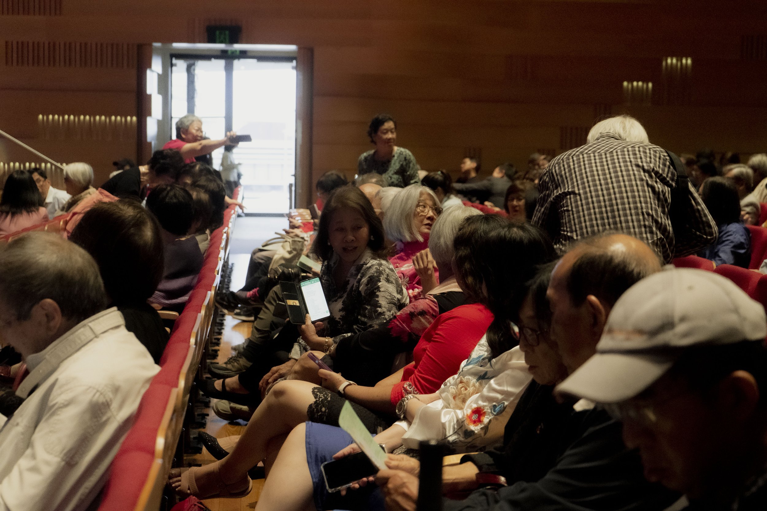 Audience 1.jpg