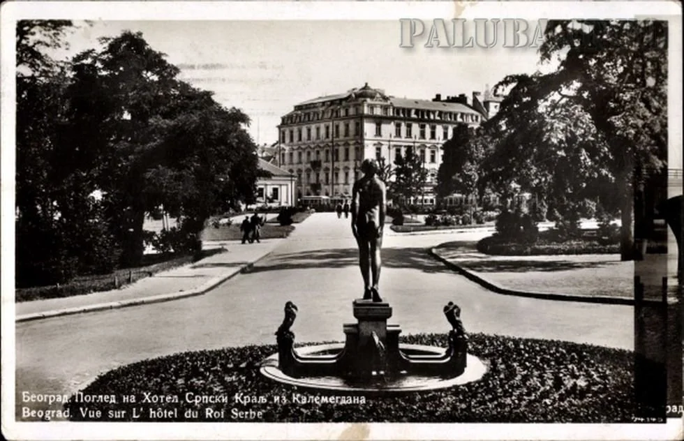 Beoegrad cca 1934. pogled na hotel Srpski Kralj s Kalemegdana.jpg