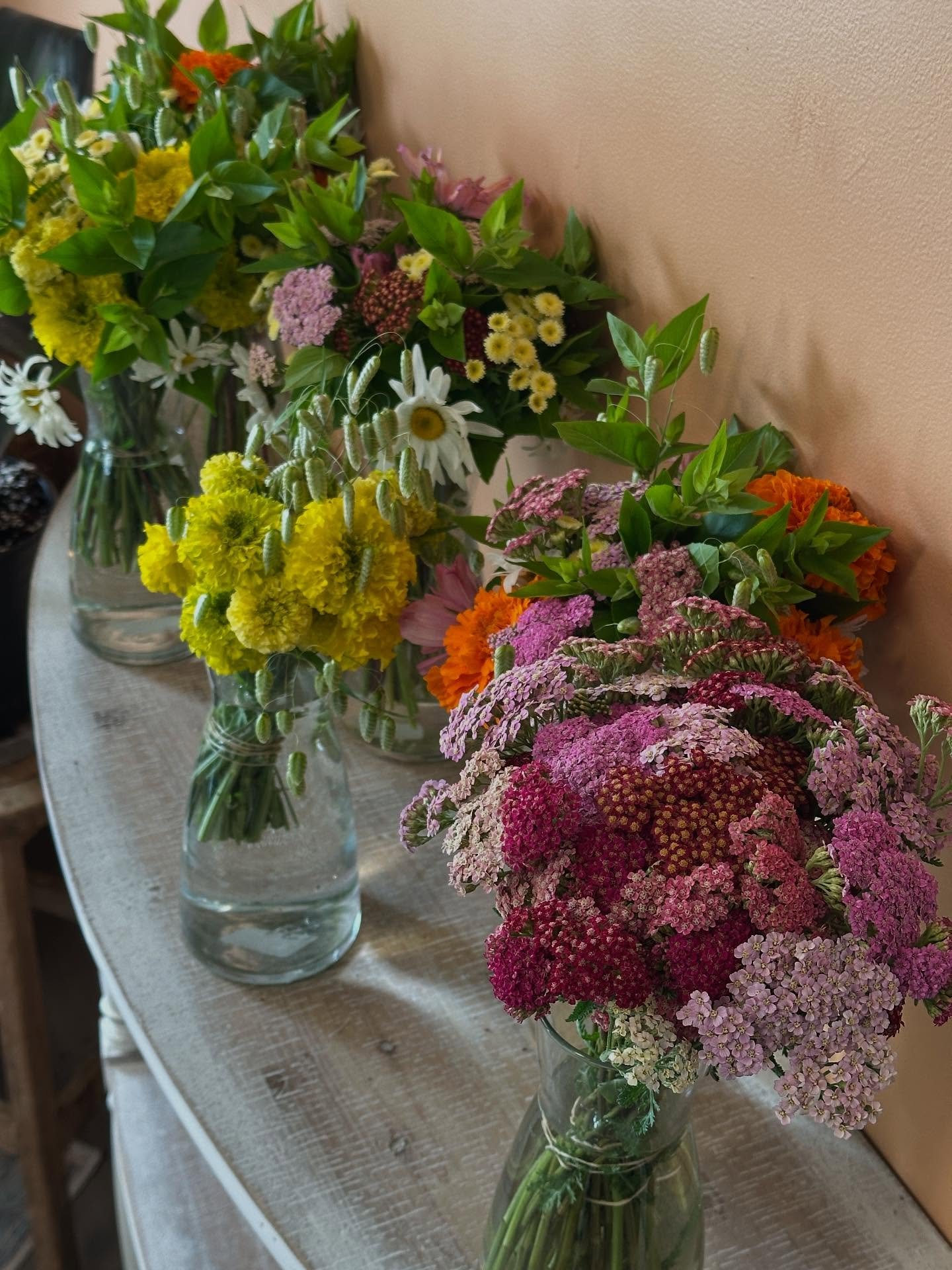 We are getting PUMPED for this week&rsquo;s FULL HOUSE @portagefarmstands market. We have ten incredible local vendors with so many tasty, wonderful, beautiful goods, all made and shared with love. 

Including (Drum roll please) the debut of our firs