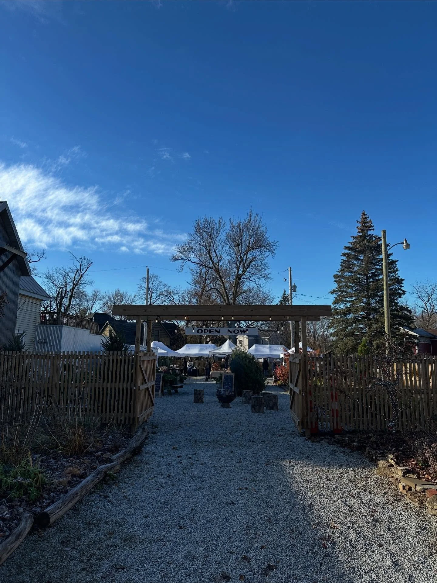 About today 🥹

Our first Holiday Market in the Lot was such a beautiful experience. Perfect weather. Amazing vendors. A crackling fire. Plenty of community. Vibes on point. 

Thank you all for continuing to show up for this whacky little dream of cu