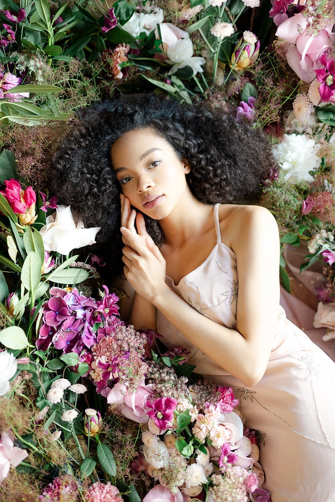 2023-Flower-School-BarockBurgundy-0027-Stefanie-Lange_websize-2.jpg