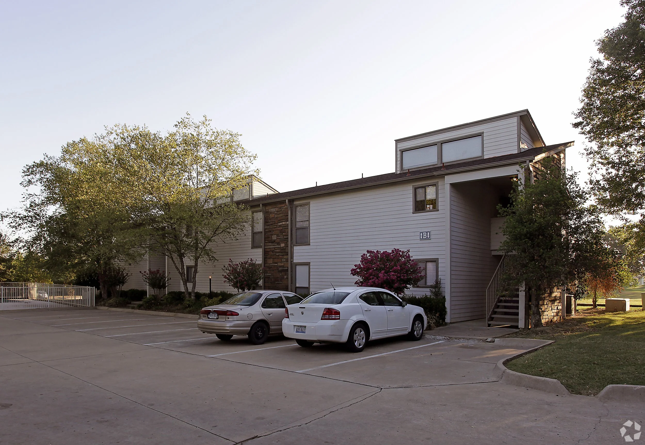 Fairways Apartments