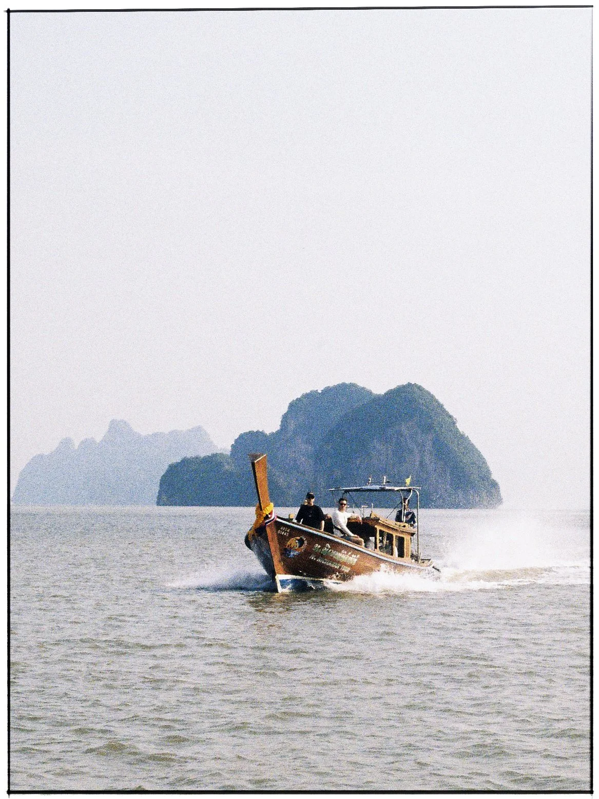 Thailand_000010345174846.jpg