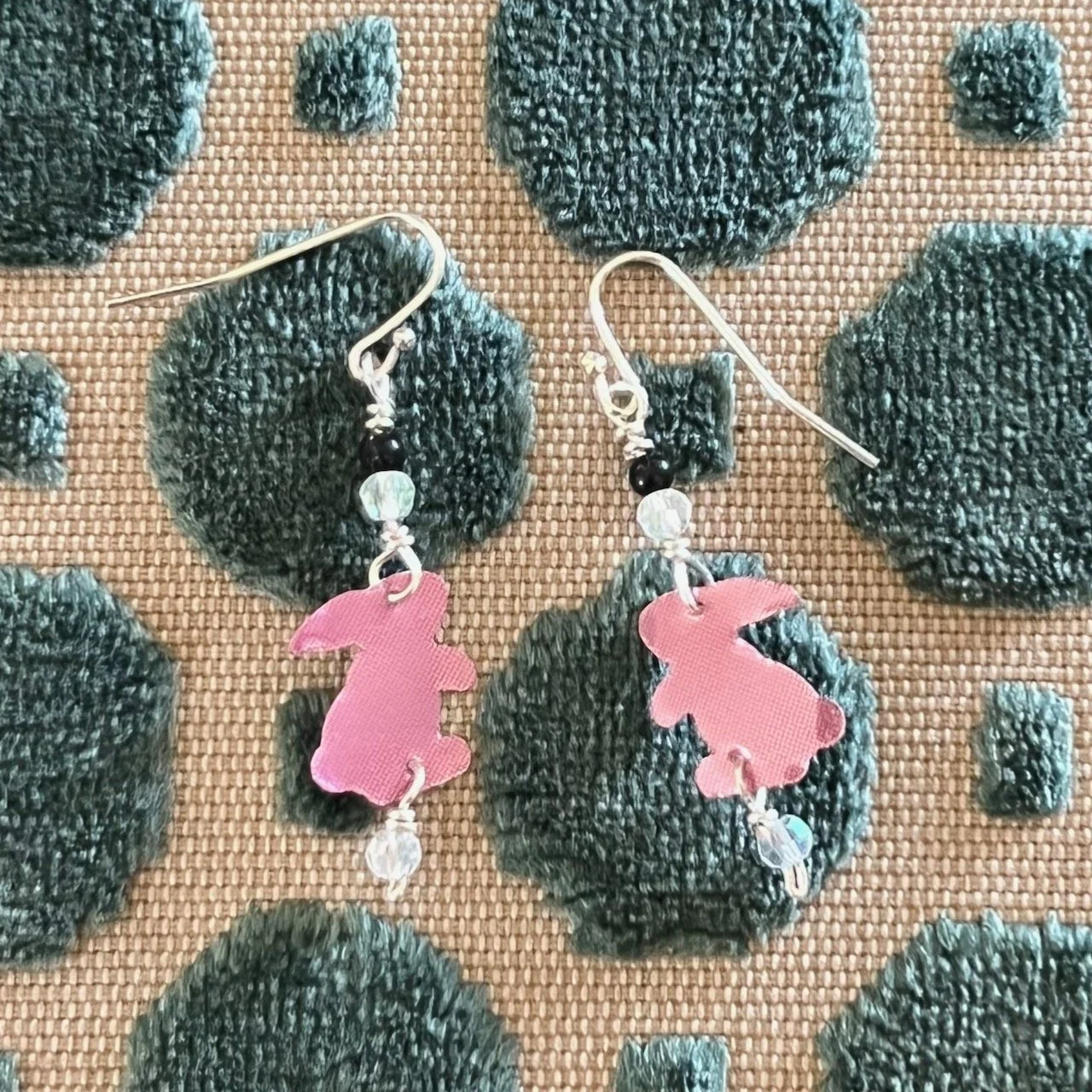 Soda can earrings: pink bunnies