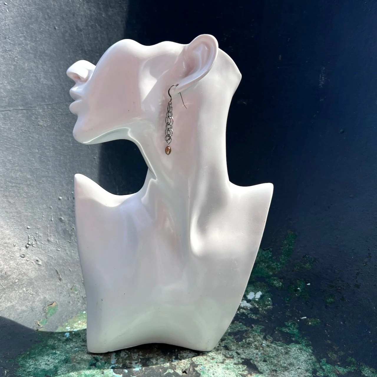 Handmade chain mail earrings with freshwater pearl beads