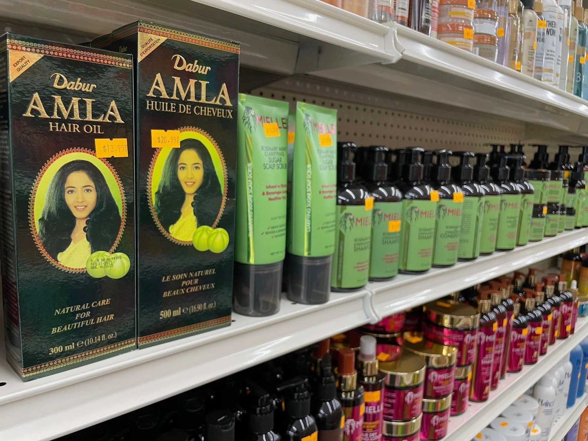 #dabur #daburalma #hairoil #oil #naturlaoil #haircare
