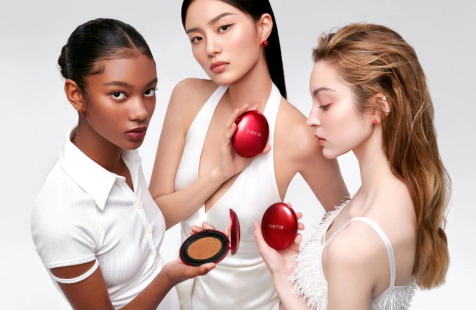 #makeup #cushionfoundation #longlastingmakeup #amazontopsellers  @tirtir_global @laflarenyinc @beautopianewyork