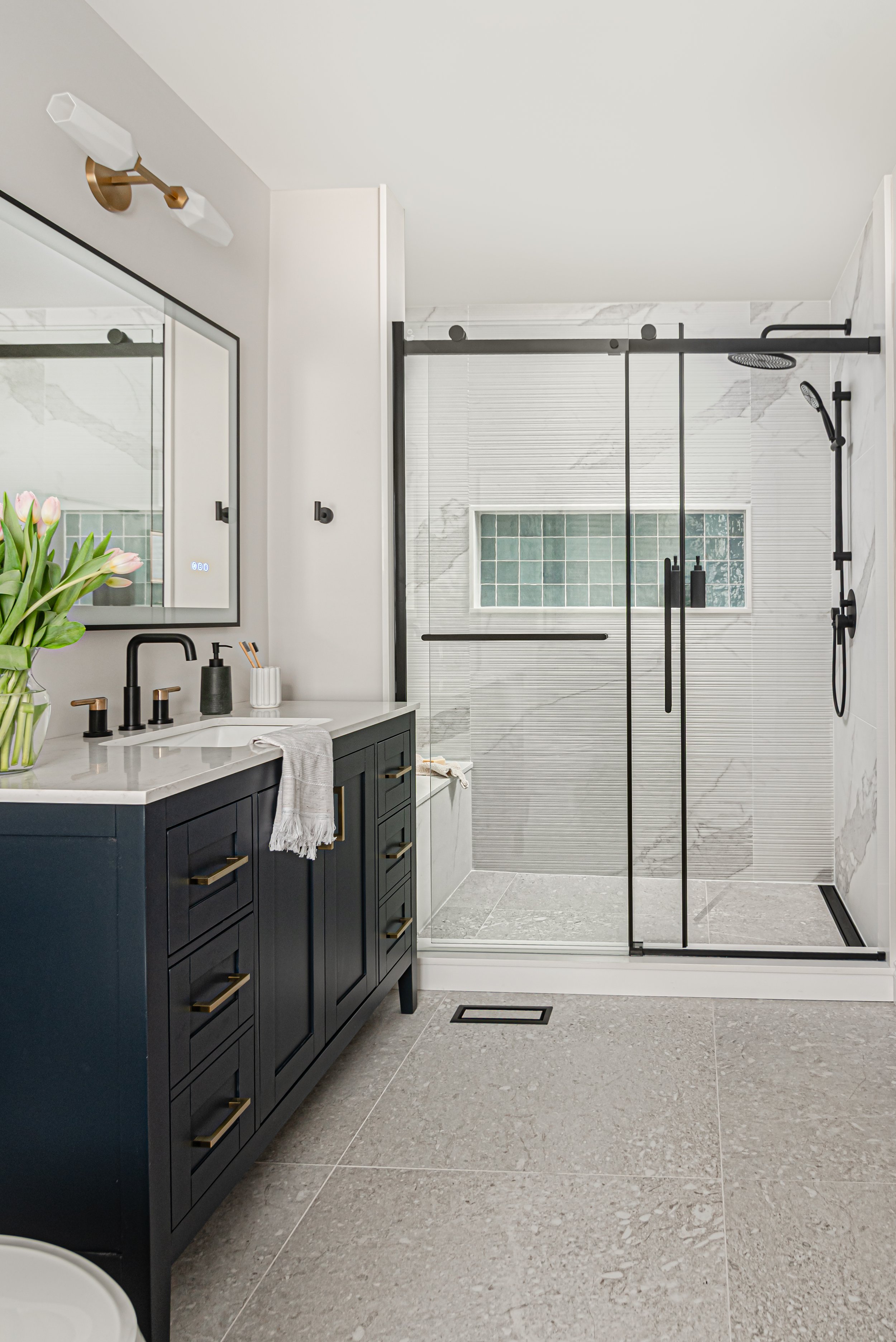 Mary Chrsitine Warby Ensuite-3 - Copy.jpg