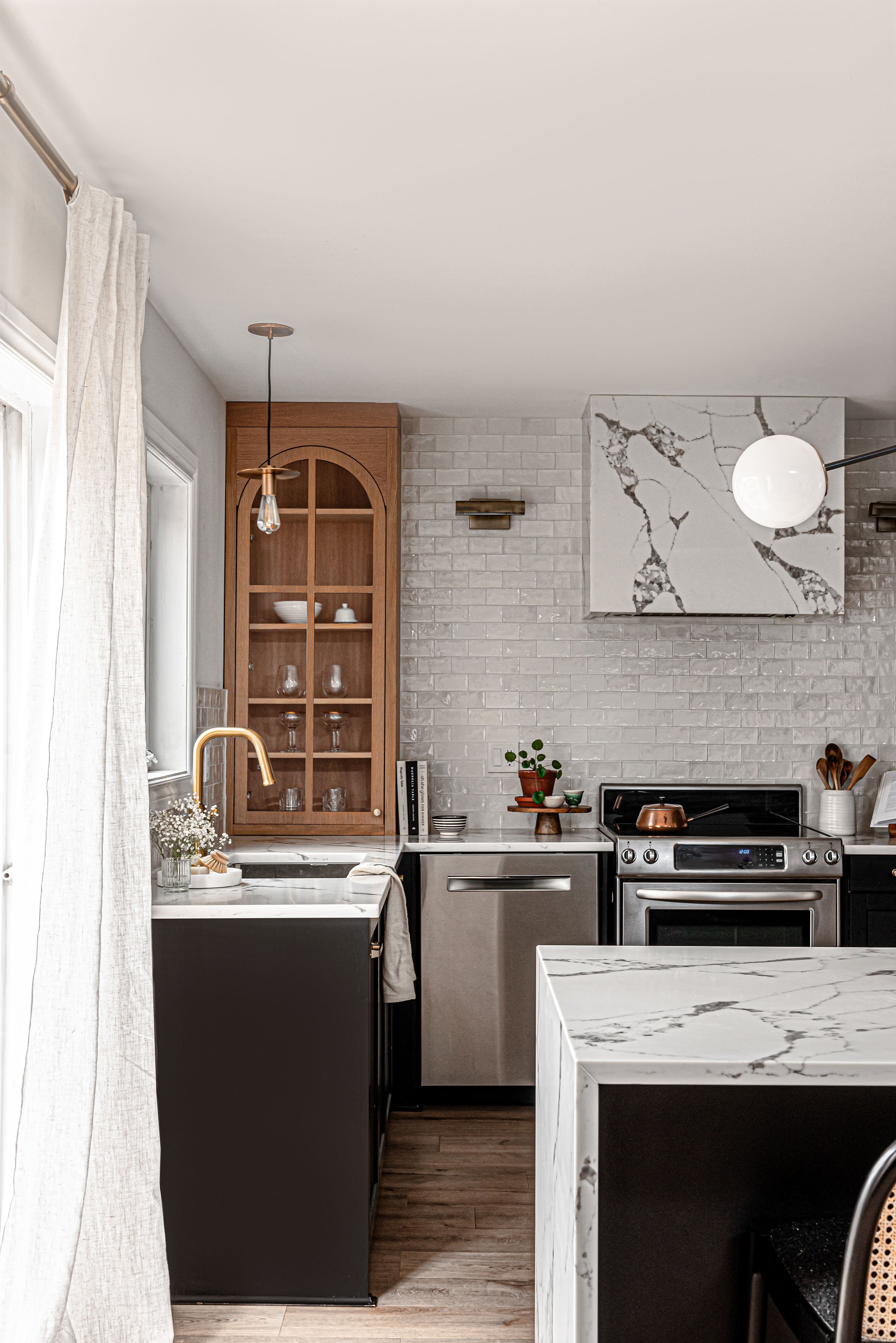 MaryHacheyDumontKitchen-4.jpg