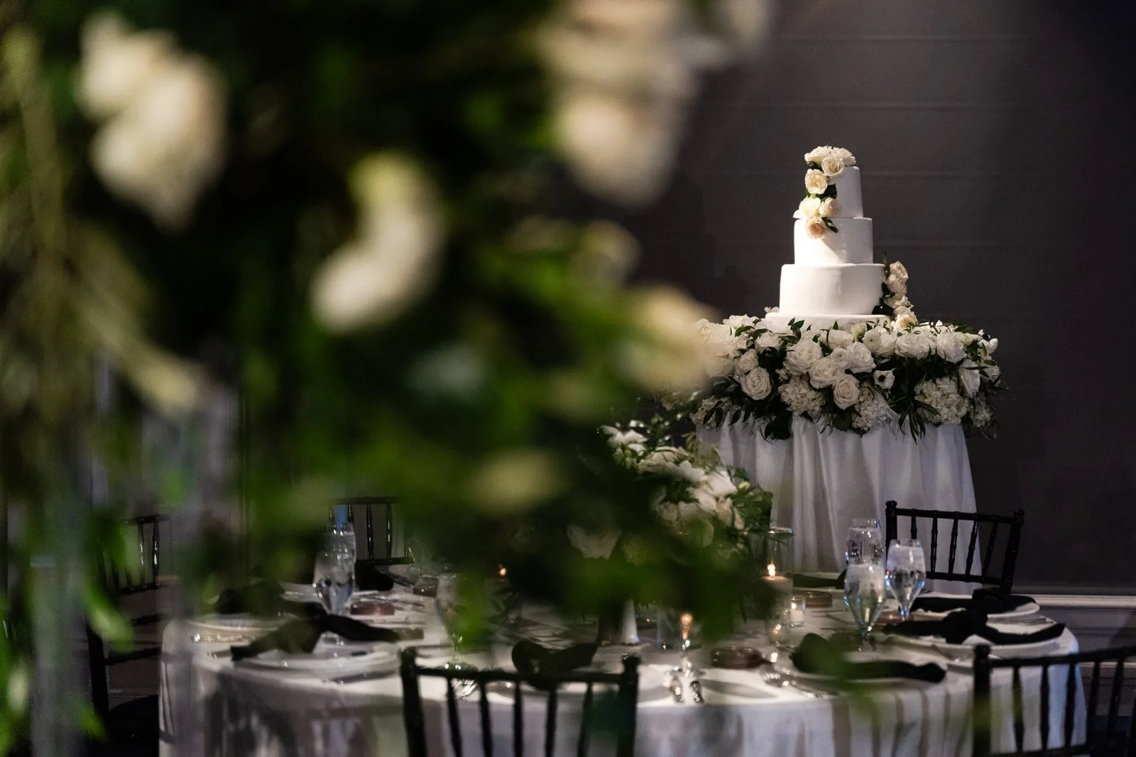 1k cake from distance.jpg