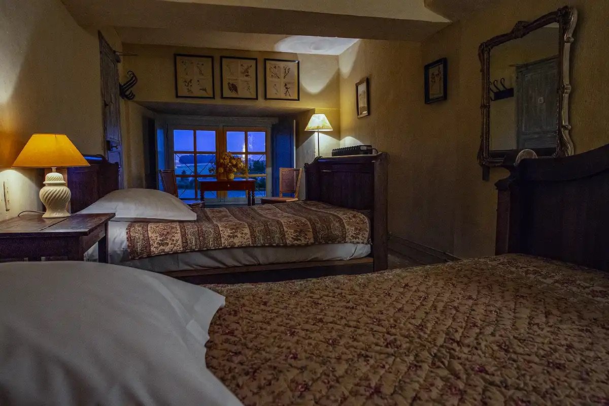 2-lits-simples-chambre-renaissance (1).jpeg