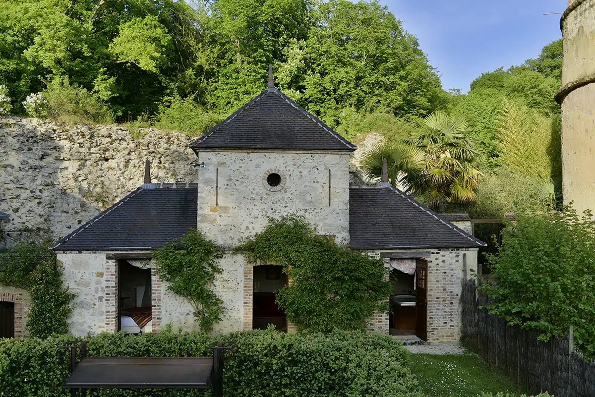 maisonnette-figuier-au-chateau.jpeg
