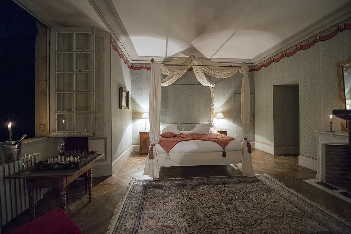 chambre-restauration-chateau.jpeg