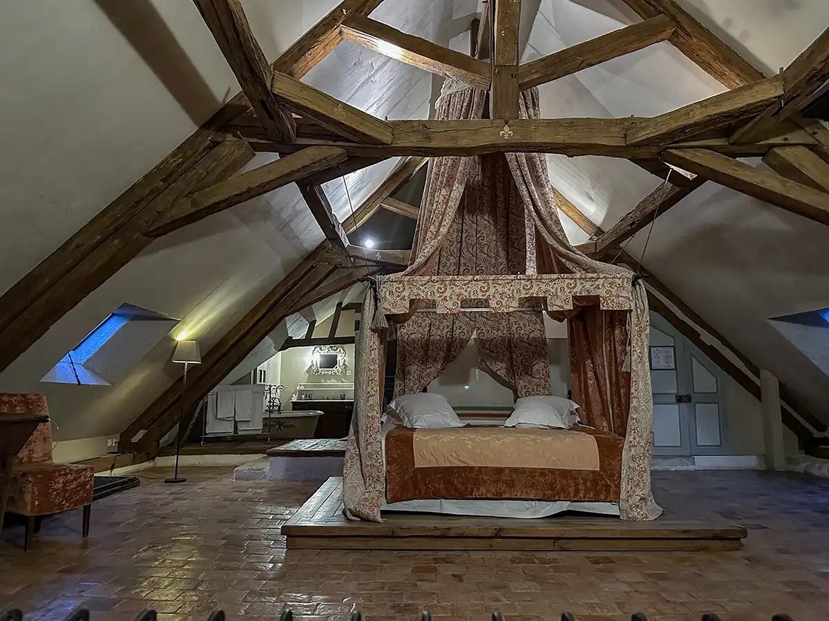 chateau-wedding-bedroom.jpeg