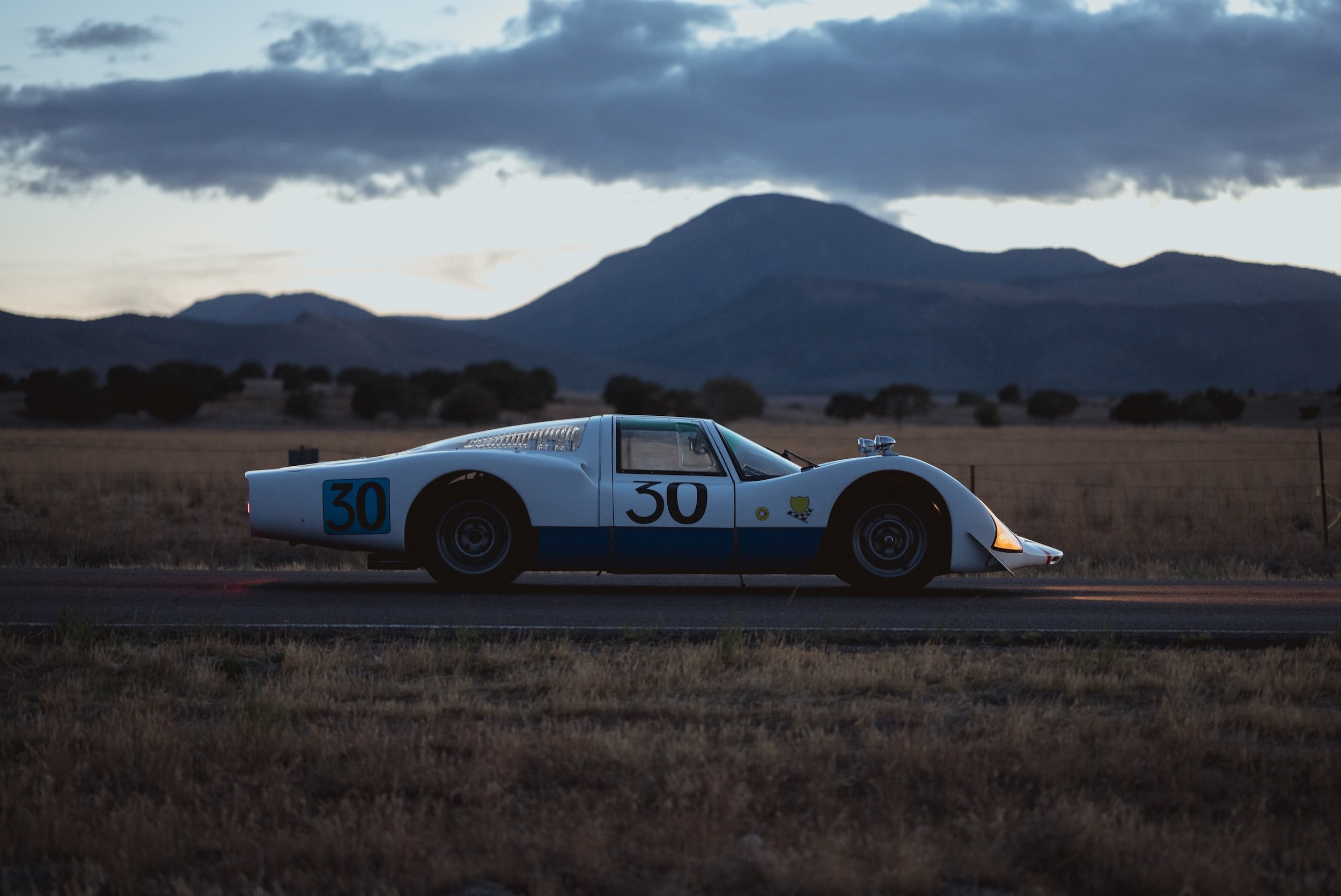 906porsche.jpeg