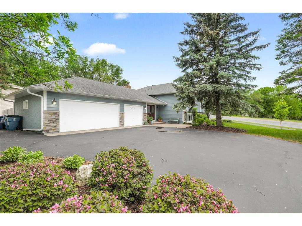 7675 Lanewood Lane N Maple Grove, MN