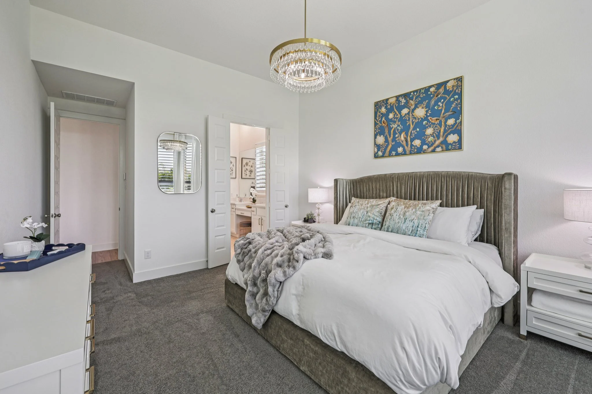 41-web-or-mls-Dartmoor Dr-S0508-039.jpg