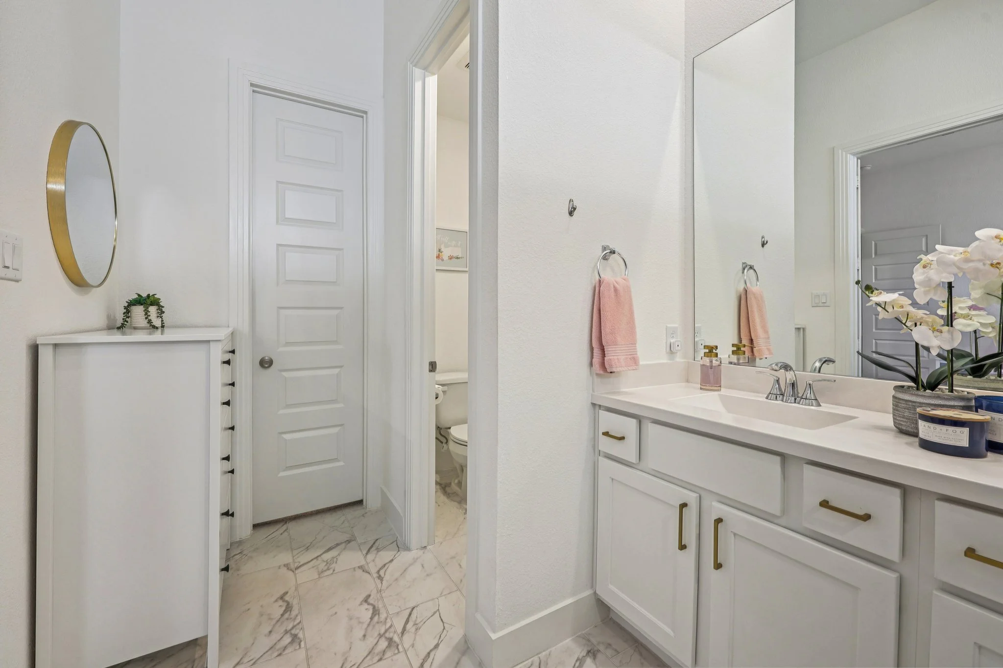 33-web-or-mls-Dartmoor Dr-S0508-031.jpg