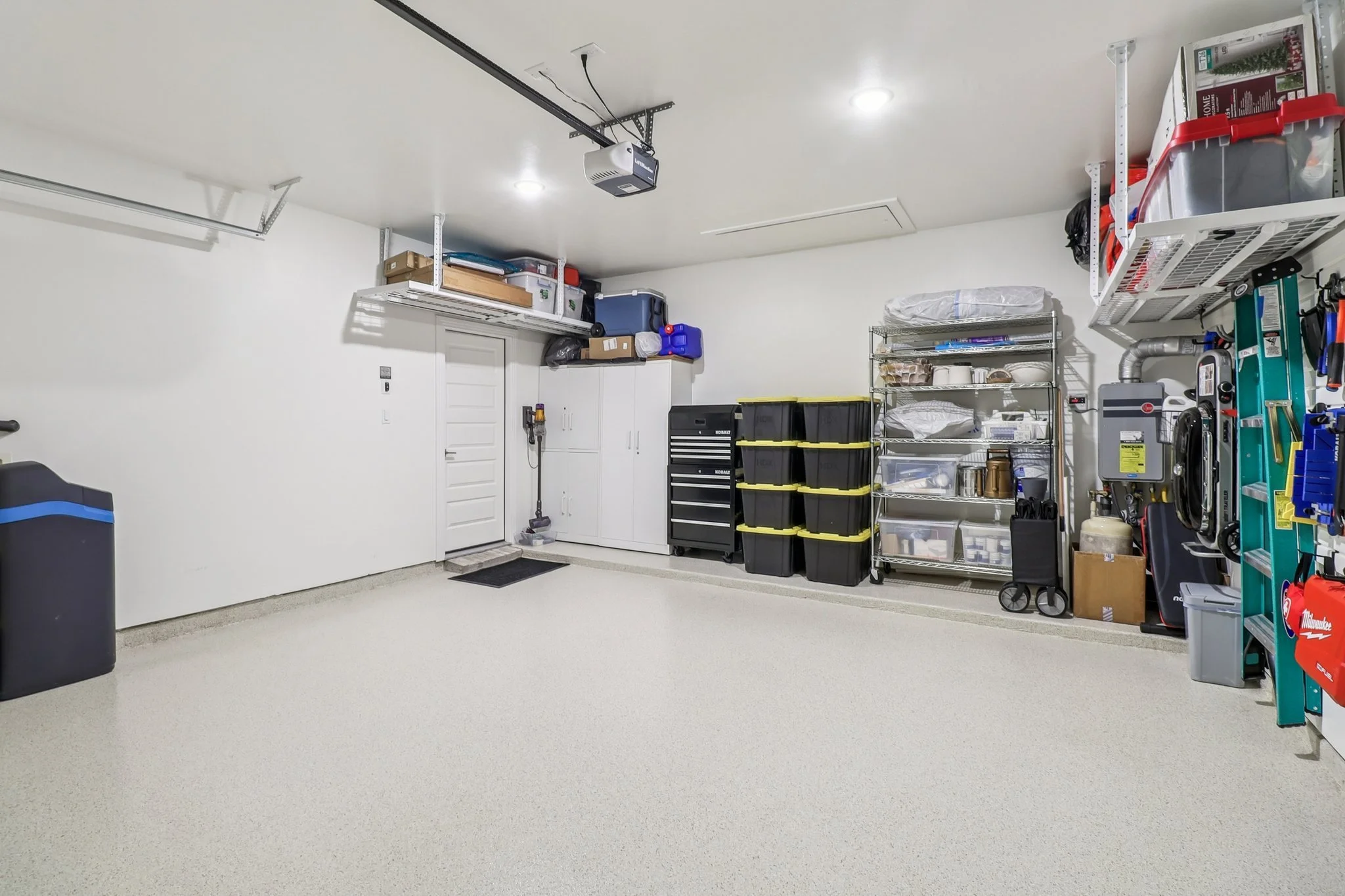 31-web-or-mls-Rosemary Ct-S1107-029.jpg