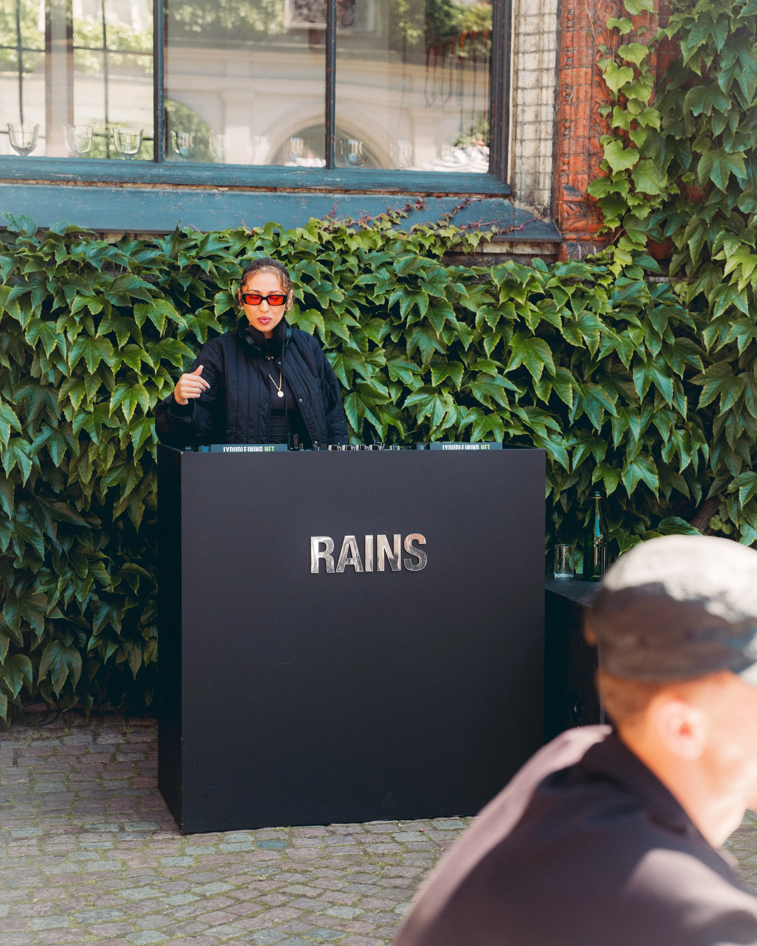 Rains, CPH - Left