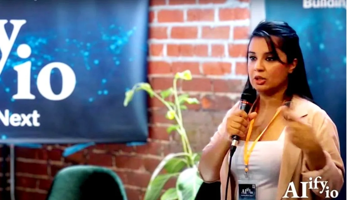 Jodie Lail as a speaker and panelist at AIify.io event in San Francisco discussing the human elements of Artificial Intelligence in Marketing