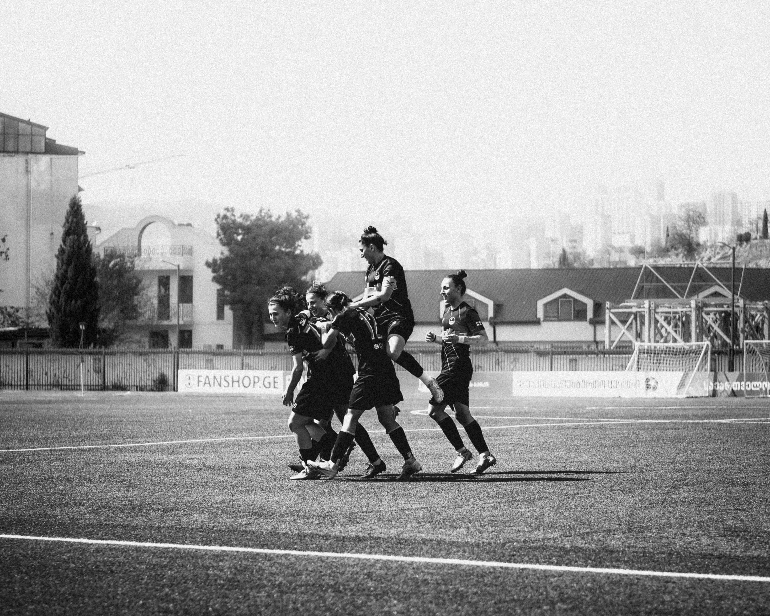 Early opener against Dimano Sokhumi.