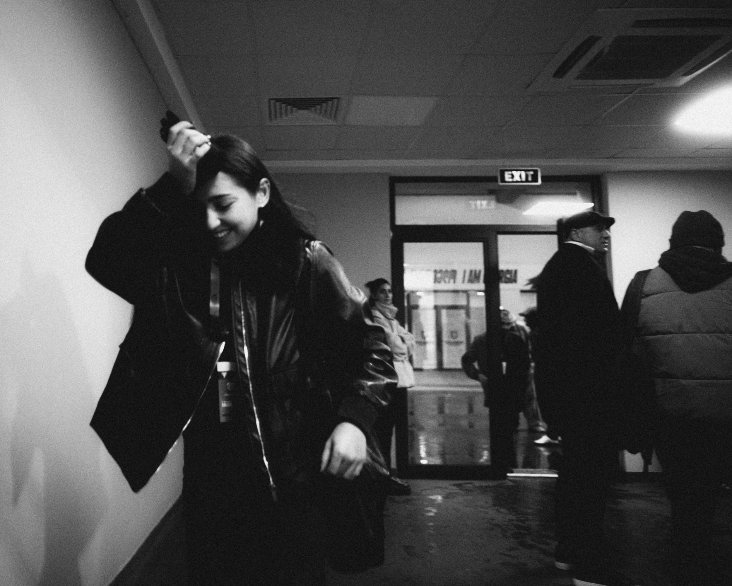 Tiko Ambalia on her way to the dressing room to see her old teammates.