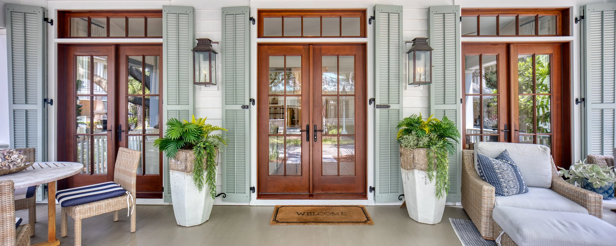 22nd front porch straight on full view rev 1.jpg