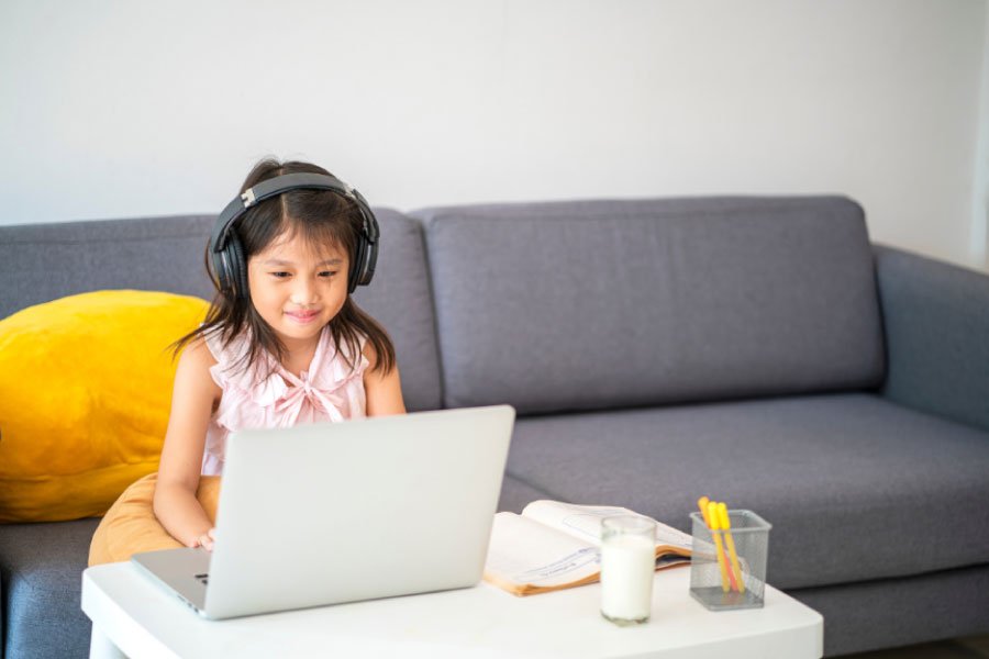 20 Reasons why Online Homeschool is Best for your Sanity