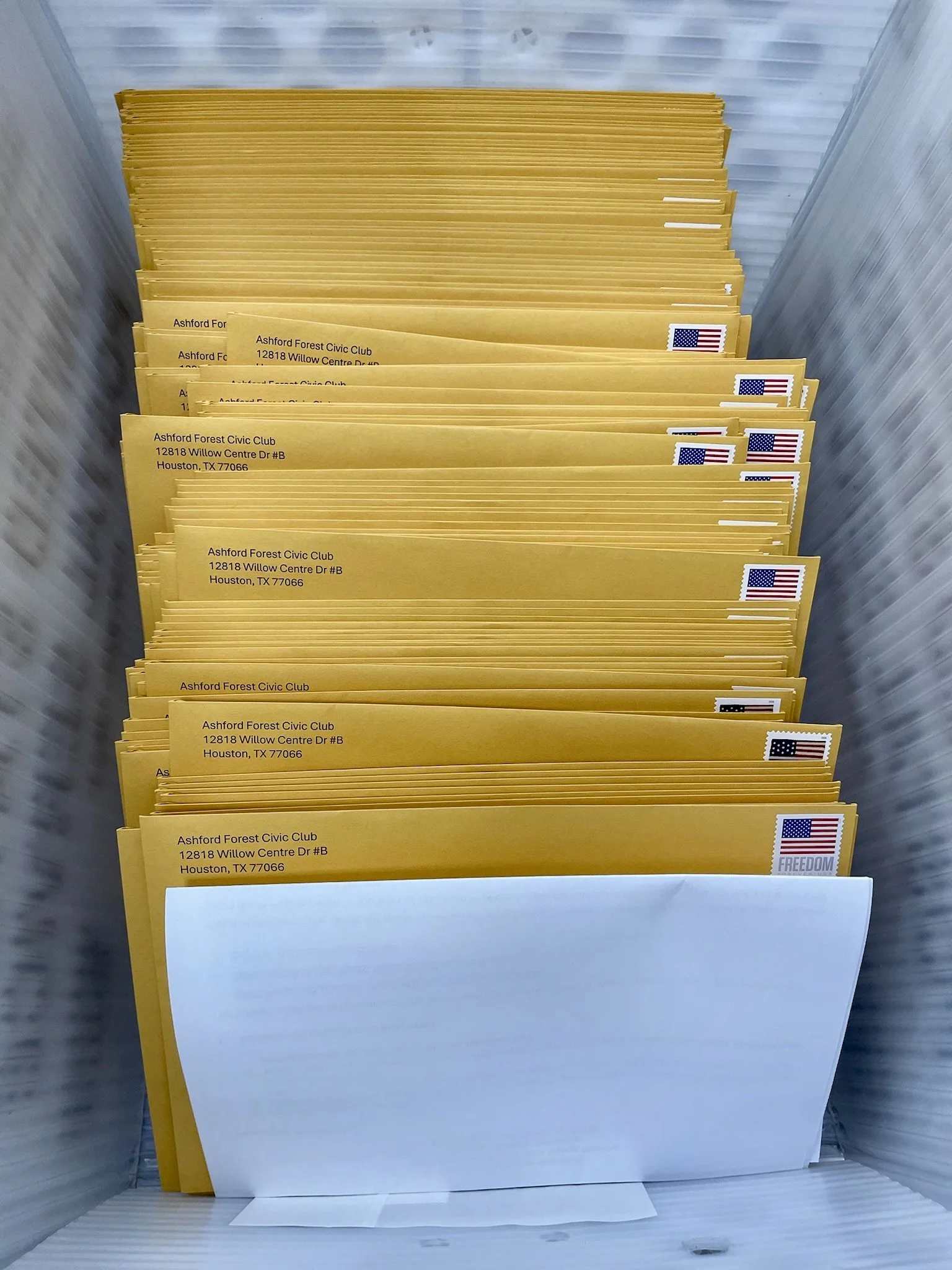 Custom HOA mass letters mailing services in Houston by Memorial Postal Center for businesses, organizations, and marketing campaigns.