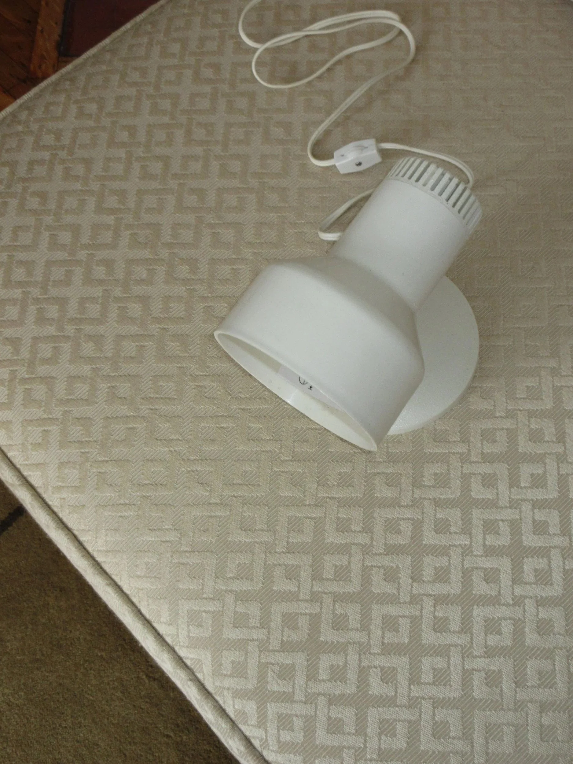 Mid Century Plug-In Wall Lamp