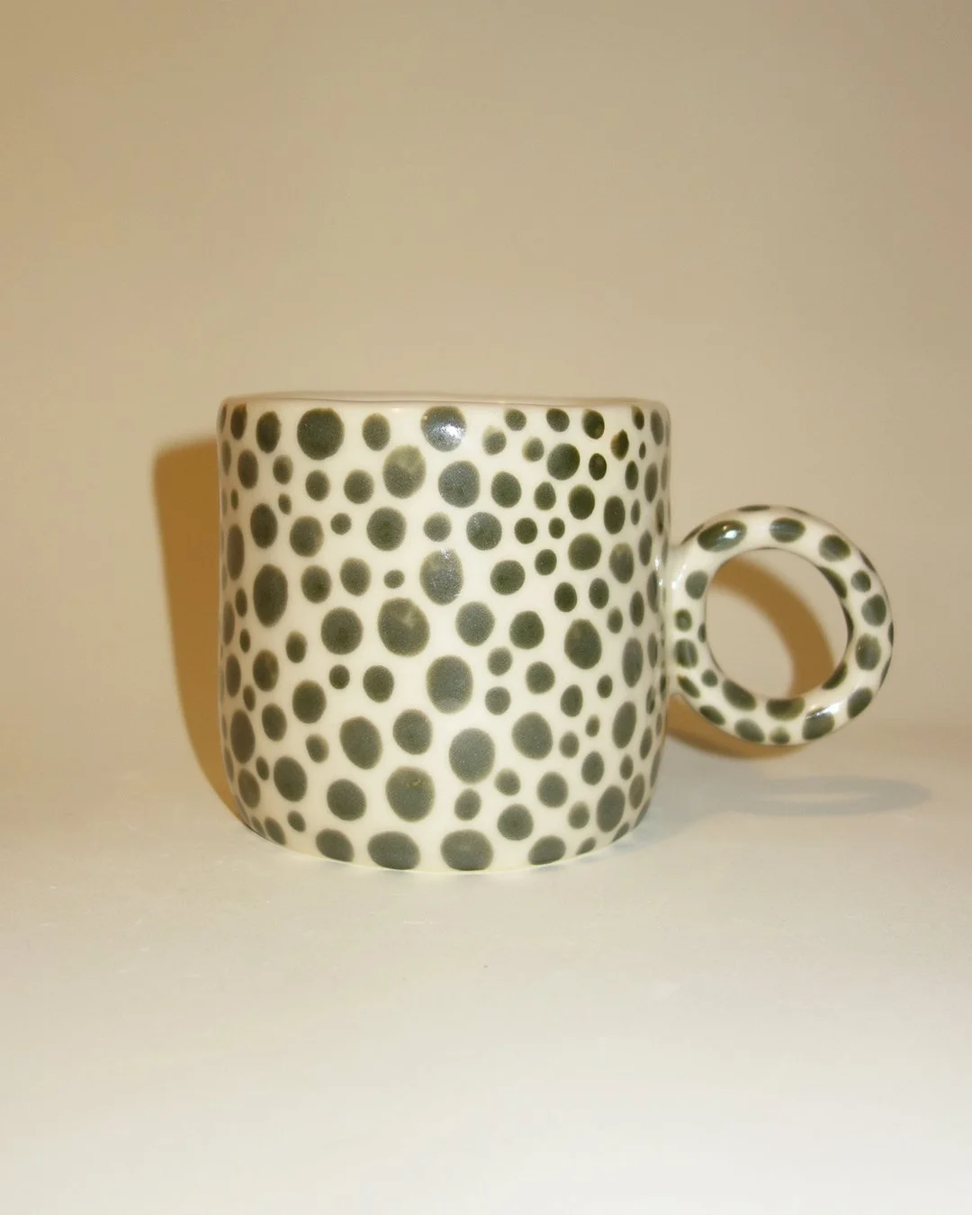 Avocado Dot Mug