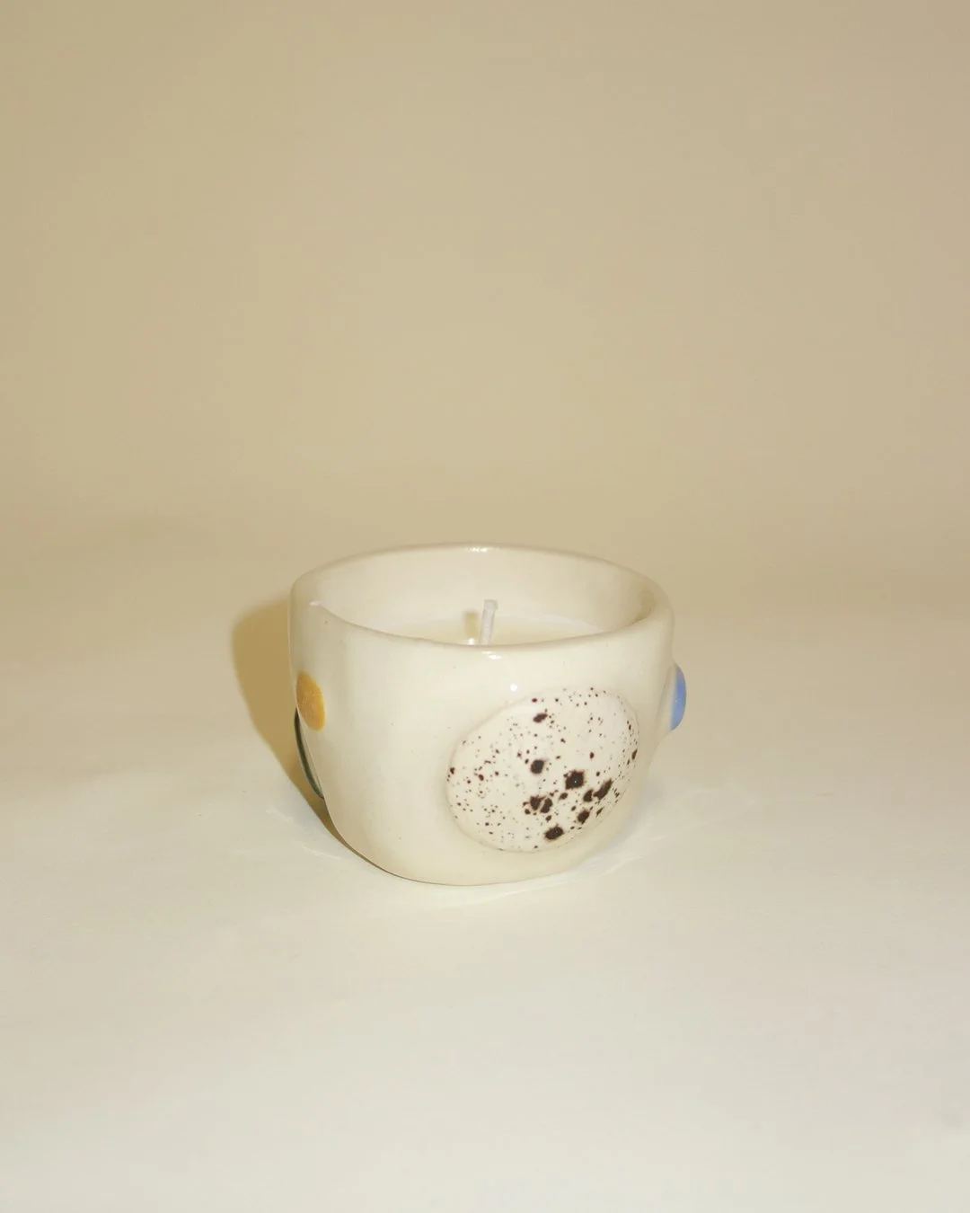 smalleveryhincandle2other.jpg
