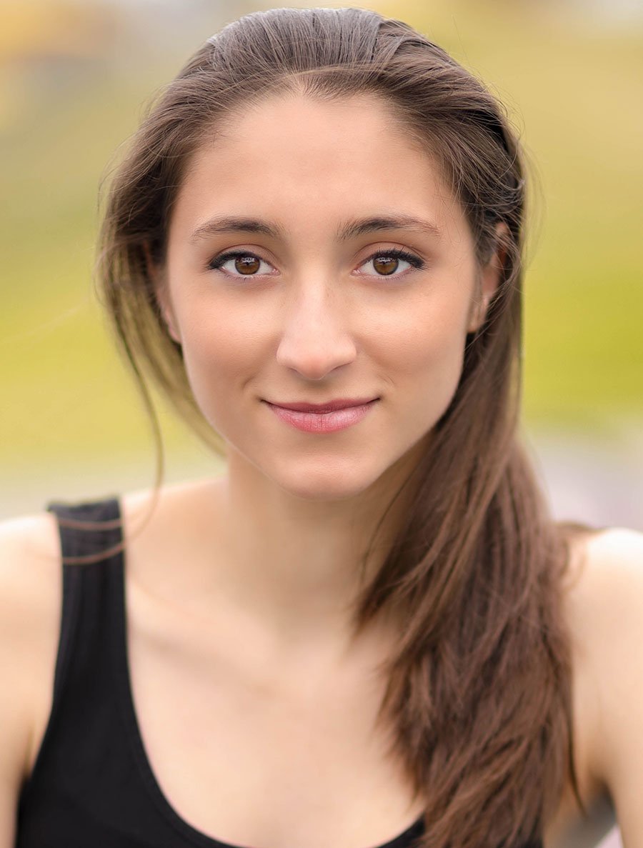 Jade Fuda Headshot.jpg