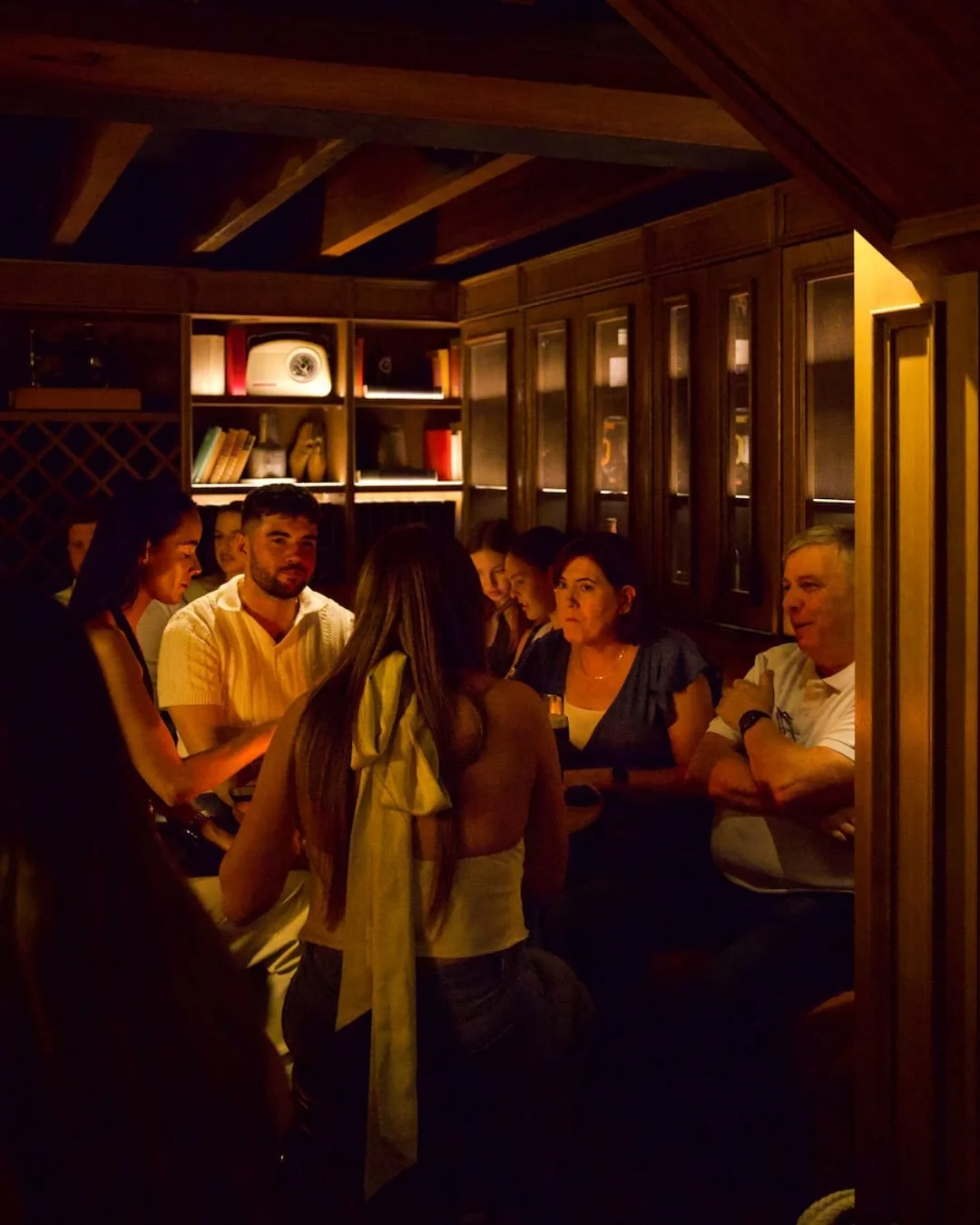 We’ve got live music five nights a week at Frank Mac’s—whether you’re into acoustic classics, Irish trad, or lively upbeat sets - there’s always something to enjoy.