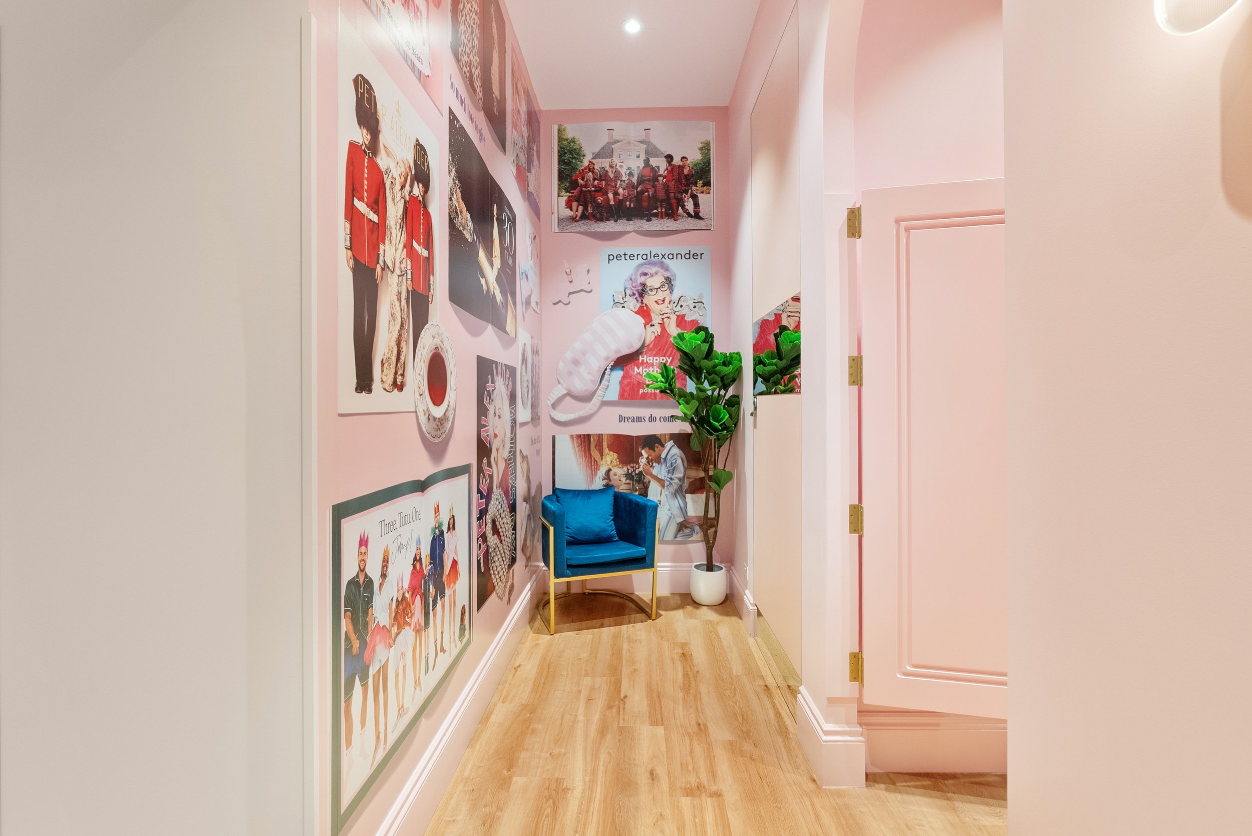 Detail shot of a changing room in a Peter Alexander store