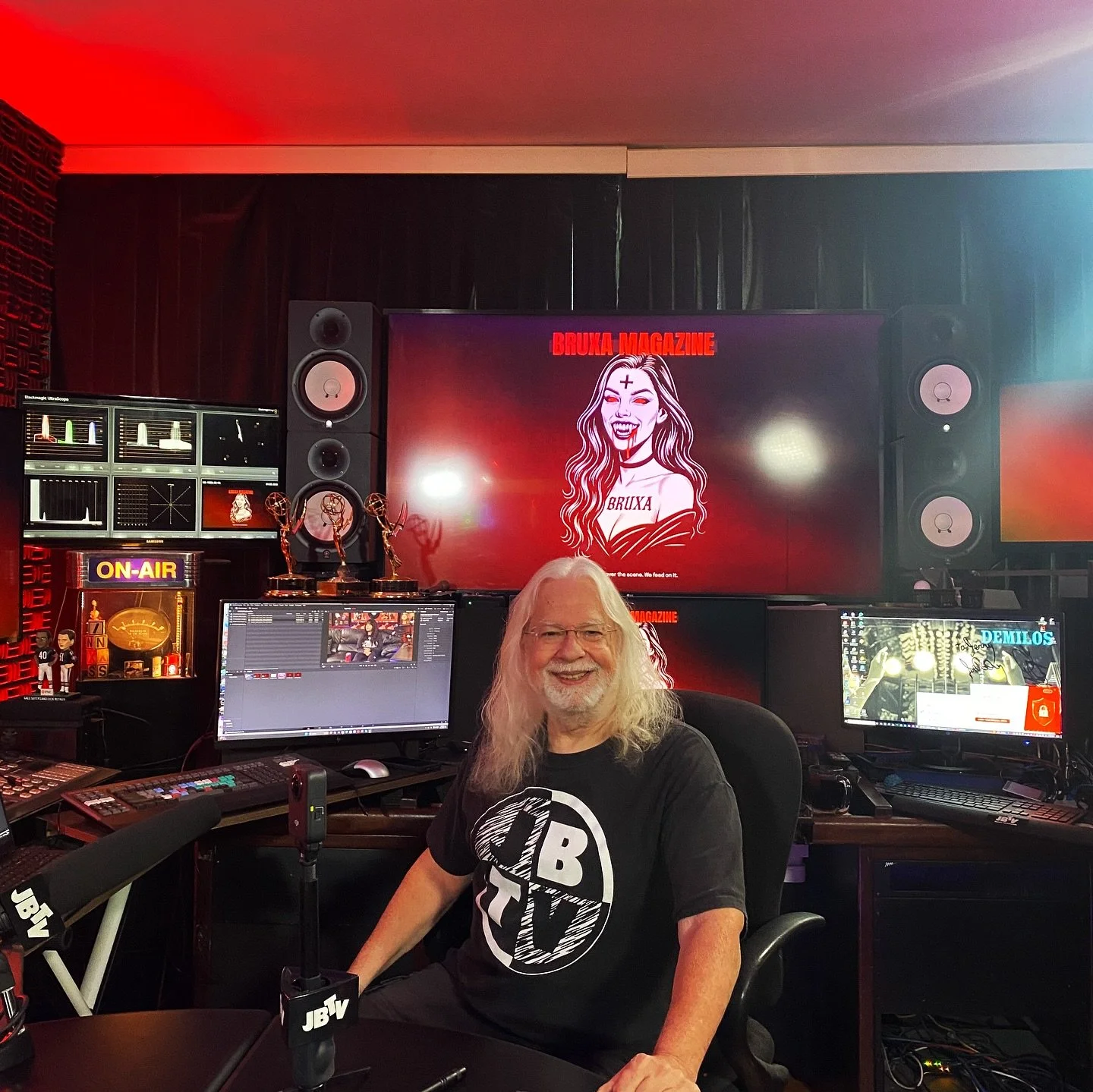 Always a great time nerding out with the legend, the real life Garth Algar of Wayne&rsquo;s World, Mr. Godfather of Music Television himself: Jerry Bryant of JBTV @jbtvstudio