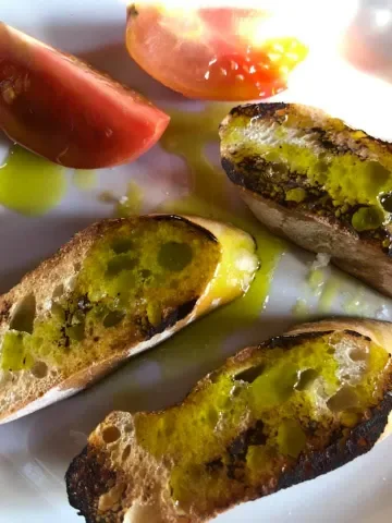 bread-and-oil-pairing-dalmatian-coast-zadar