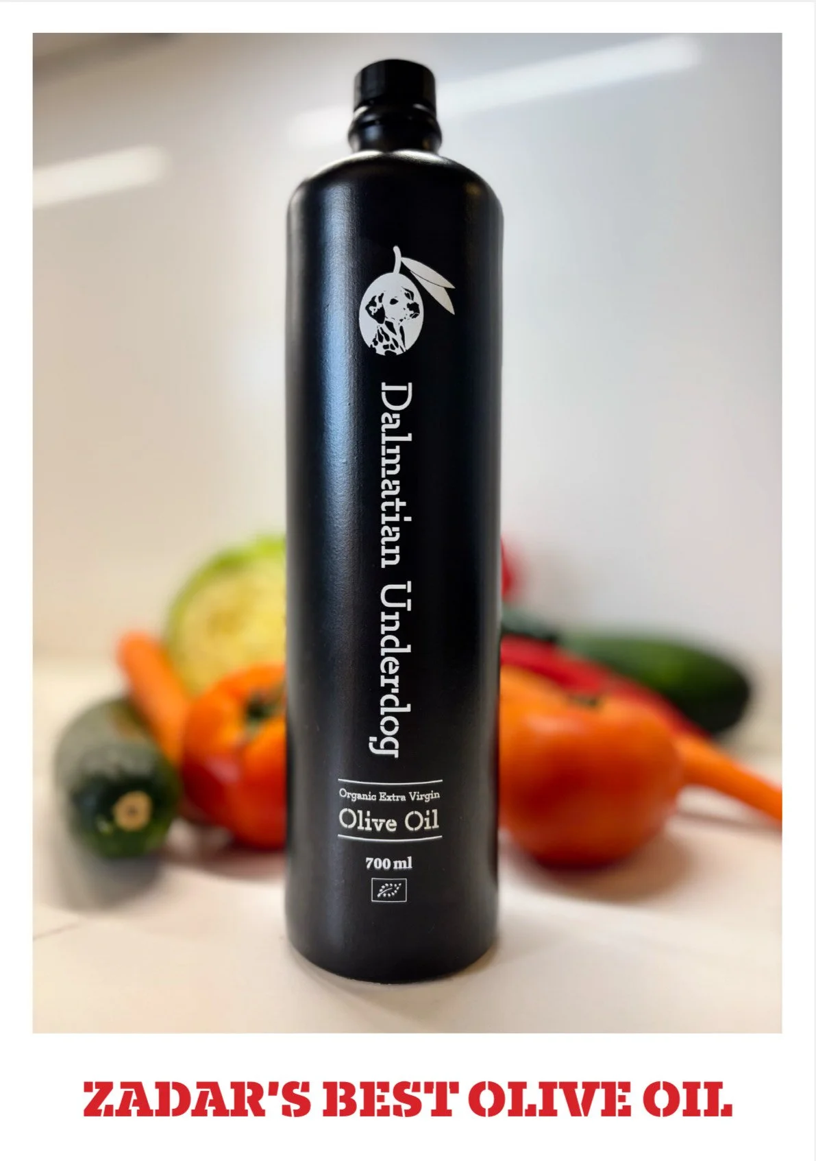 Dalmatian Underdog 700ml organic extra virgin olive oil bottle with vegetables from Croatia