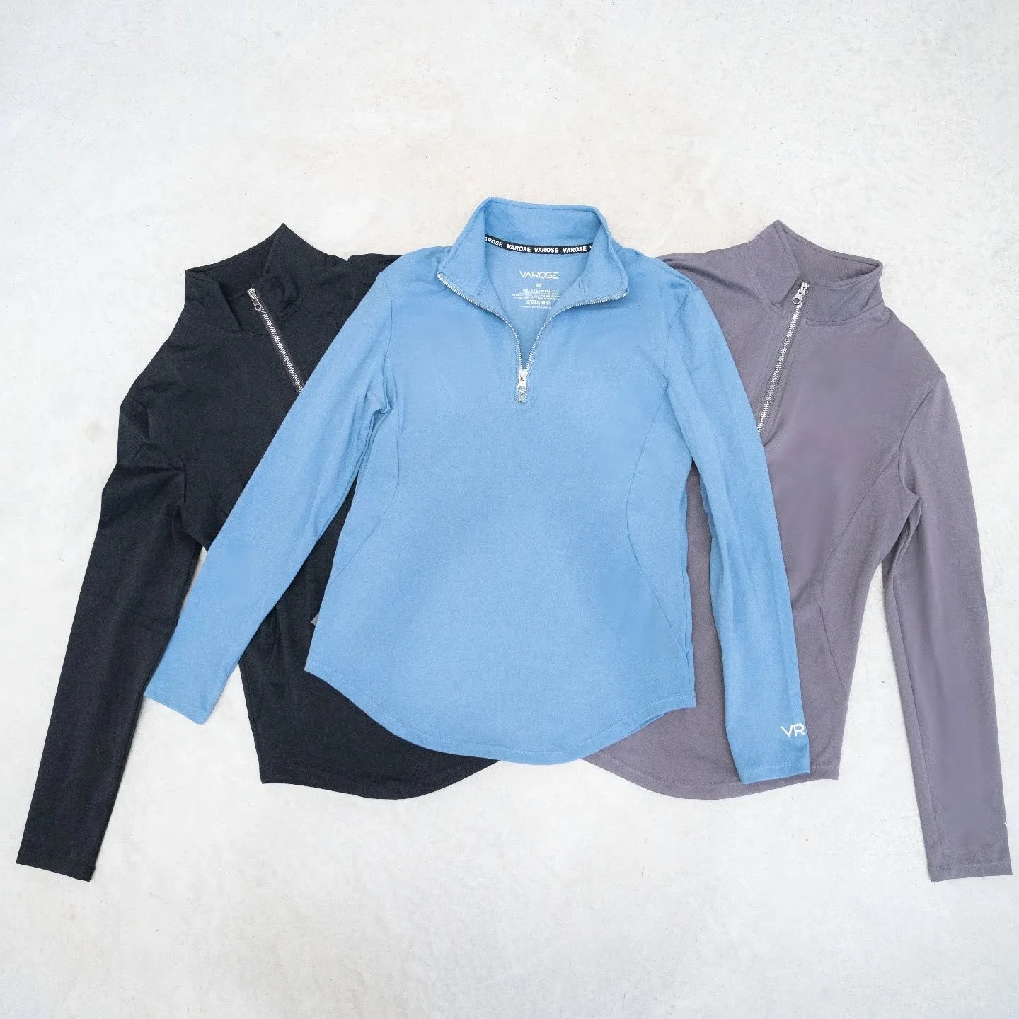 The Amy long sleeves available in black, glacier blue and stone. which is your favourite? 🖤💙🩶