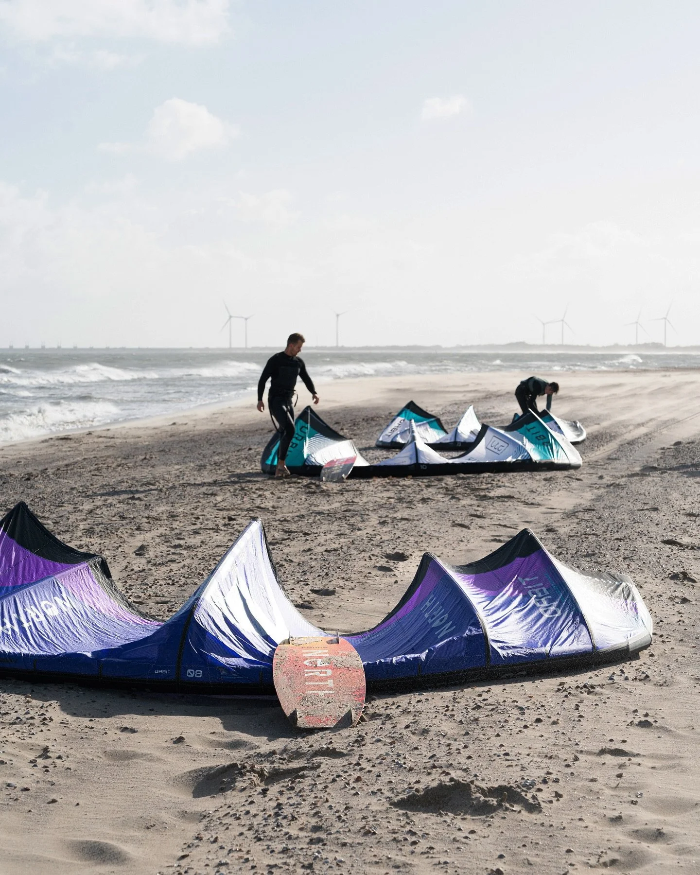 Wind is on for tomorrow and we are excited!!
Last session we also tried out some 2026 gear and that was 10/10.

Who do we see tomorrow on the water?🏆