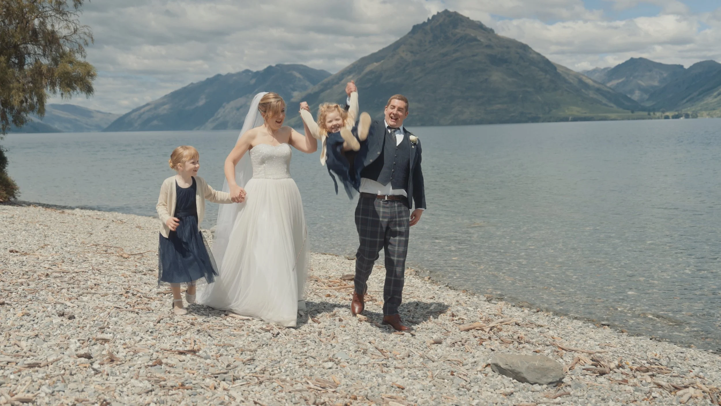 A+A Stills_1.5.1.jpg