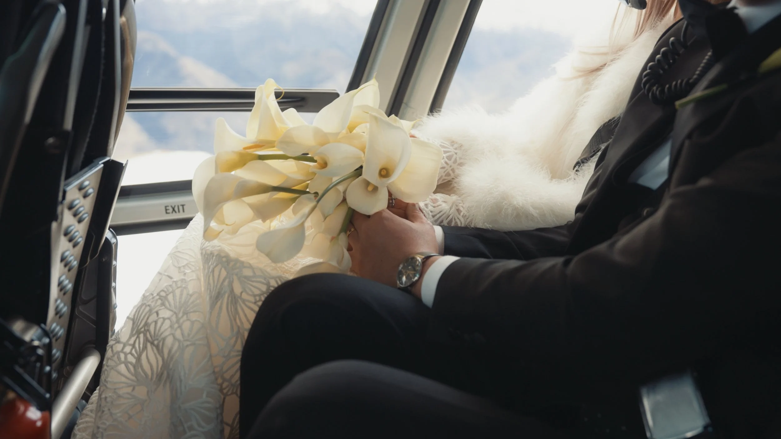 Jeanie&Jay Stills_1.46.1.jpg